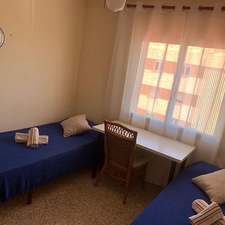 Cozy Room Guapo-Alicante Nearby The Beach And The Center Экстерьер фото