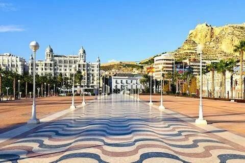 Cozy Room Guapo-Alicante Nearby The Beach And The Center Экстерьер фото